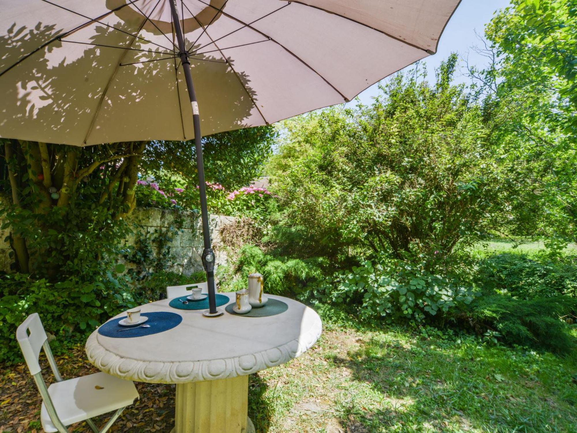 Holiday Home La Petite Maison Blanche By Interhome Chissay-en-Touraine Eksteriør billede
